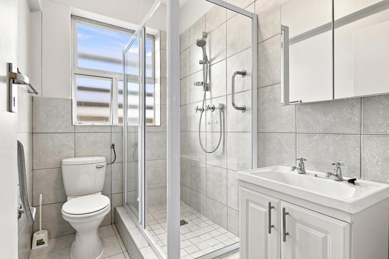 1 Bedroom Property for Sale in Pinelands Western Cape